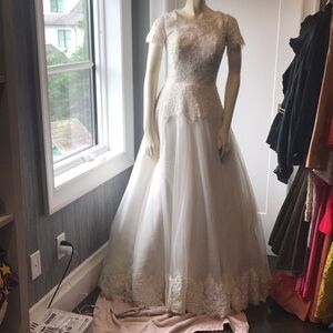 Robert Bullock Bridal gown Sz 0